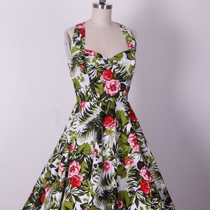 Queen of Holloway Sweetheart Halter dress